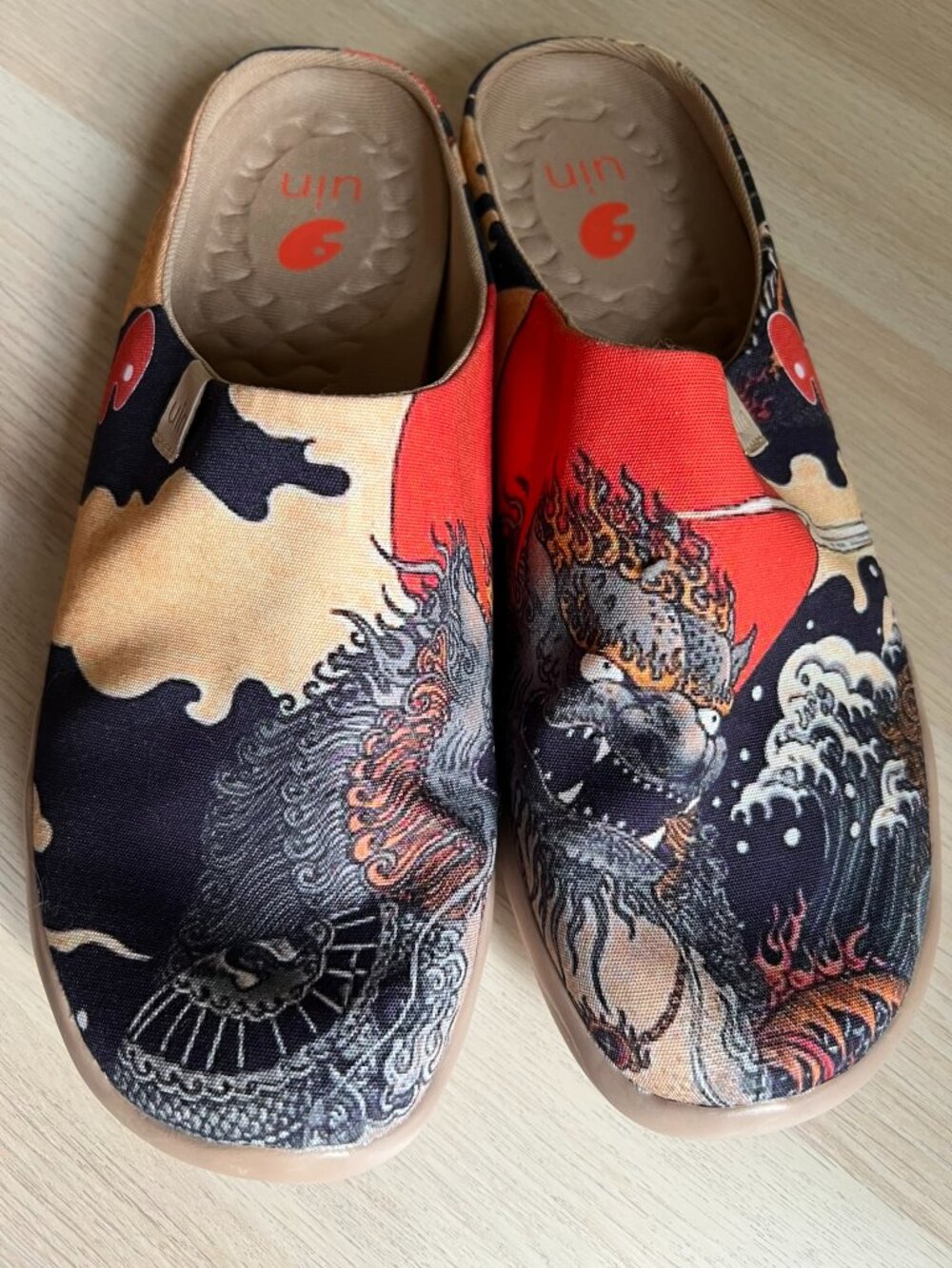 Men’s UIN Toledo “Dragon Wave” Art to Wear Slip-On Mule Shoes EU45 US11